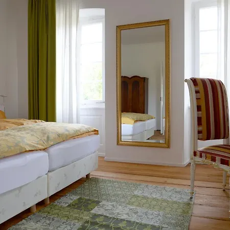 Alte Apotheke 3* Karlsbad